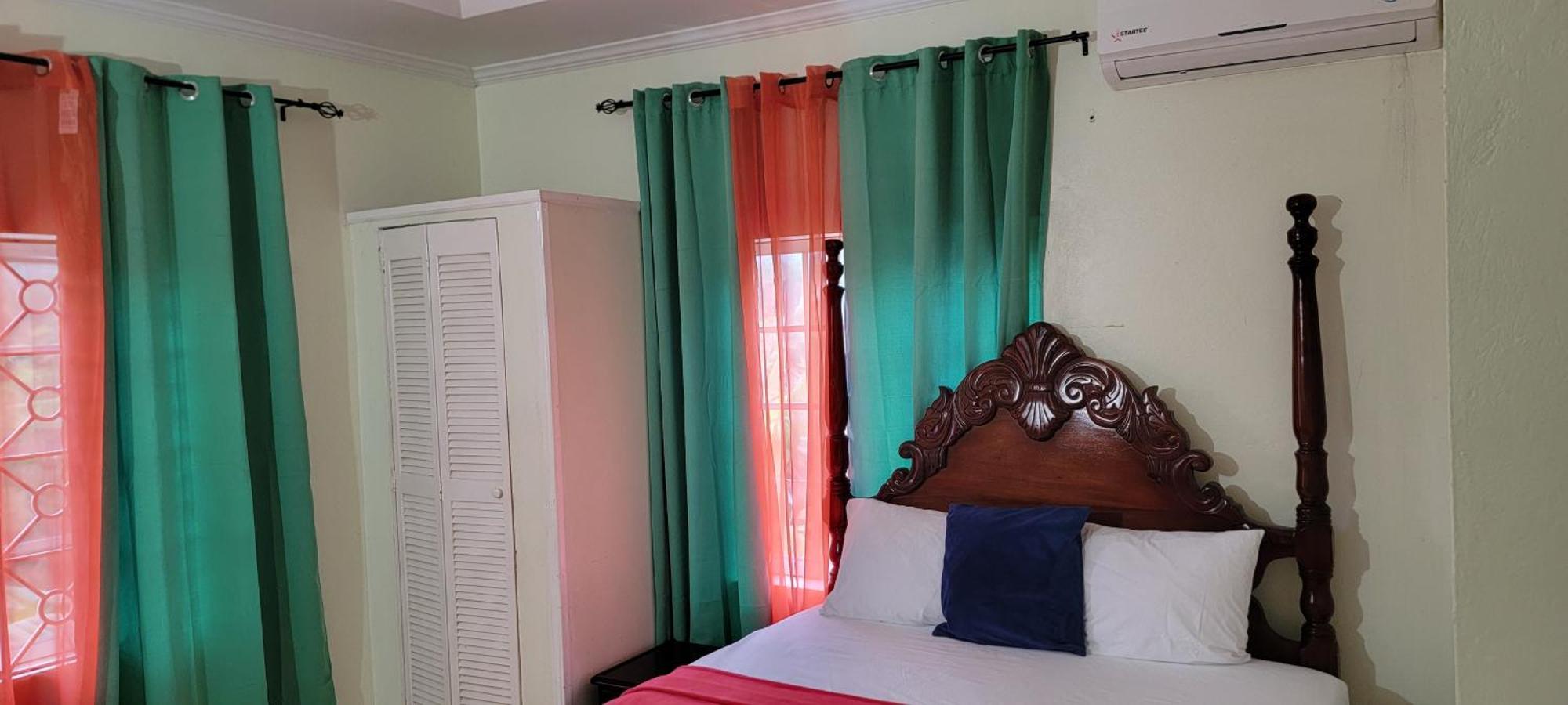 Wizzy Apartment White River Ocho Rios Exterior foto