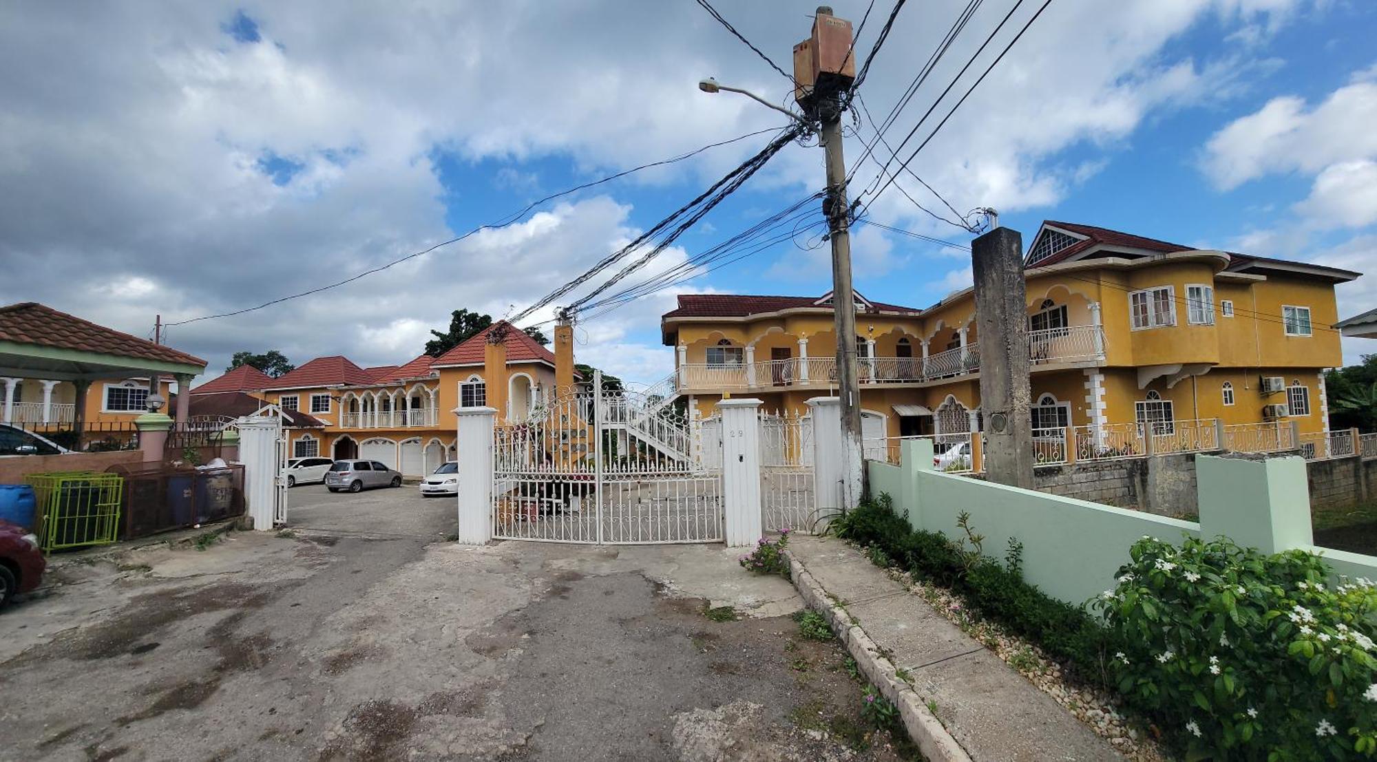 Wizzy Apartment White River Ocho Rios Exterior foto