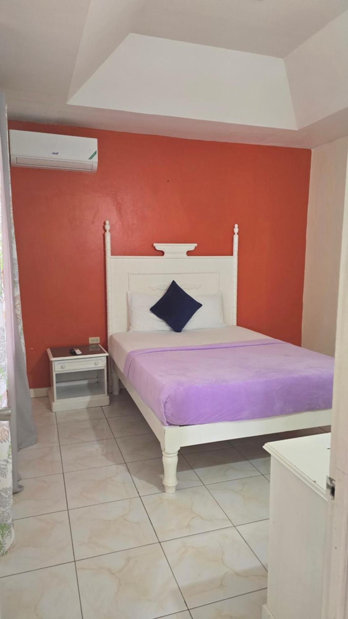 Wizzy Apartment White River Ocho Rios Exterior foto