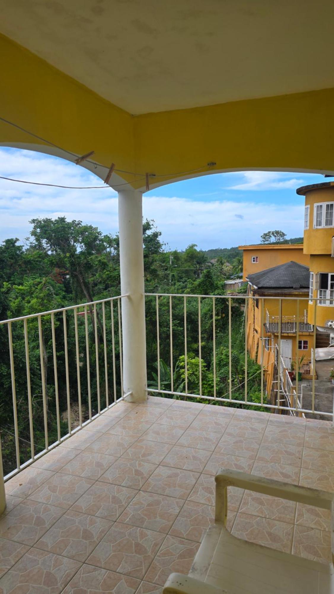 Wizzy Apartment White River Ocho Rios Exterior foto