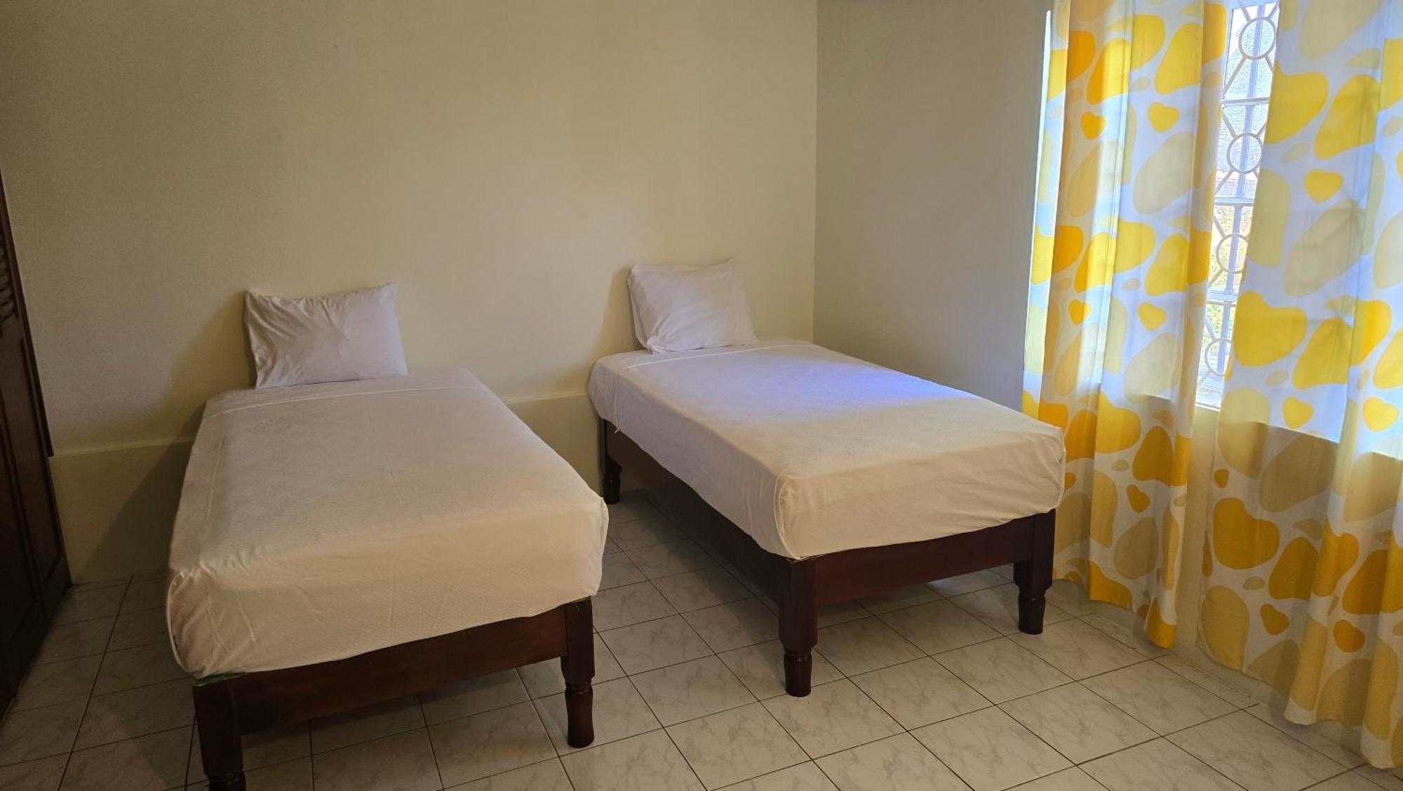 Wizzy Apartment White River Ocho Rios Zimmer foto